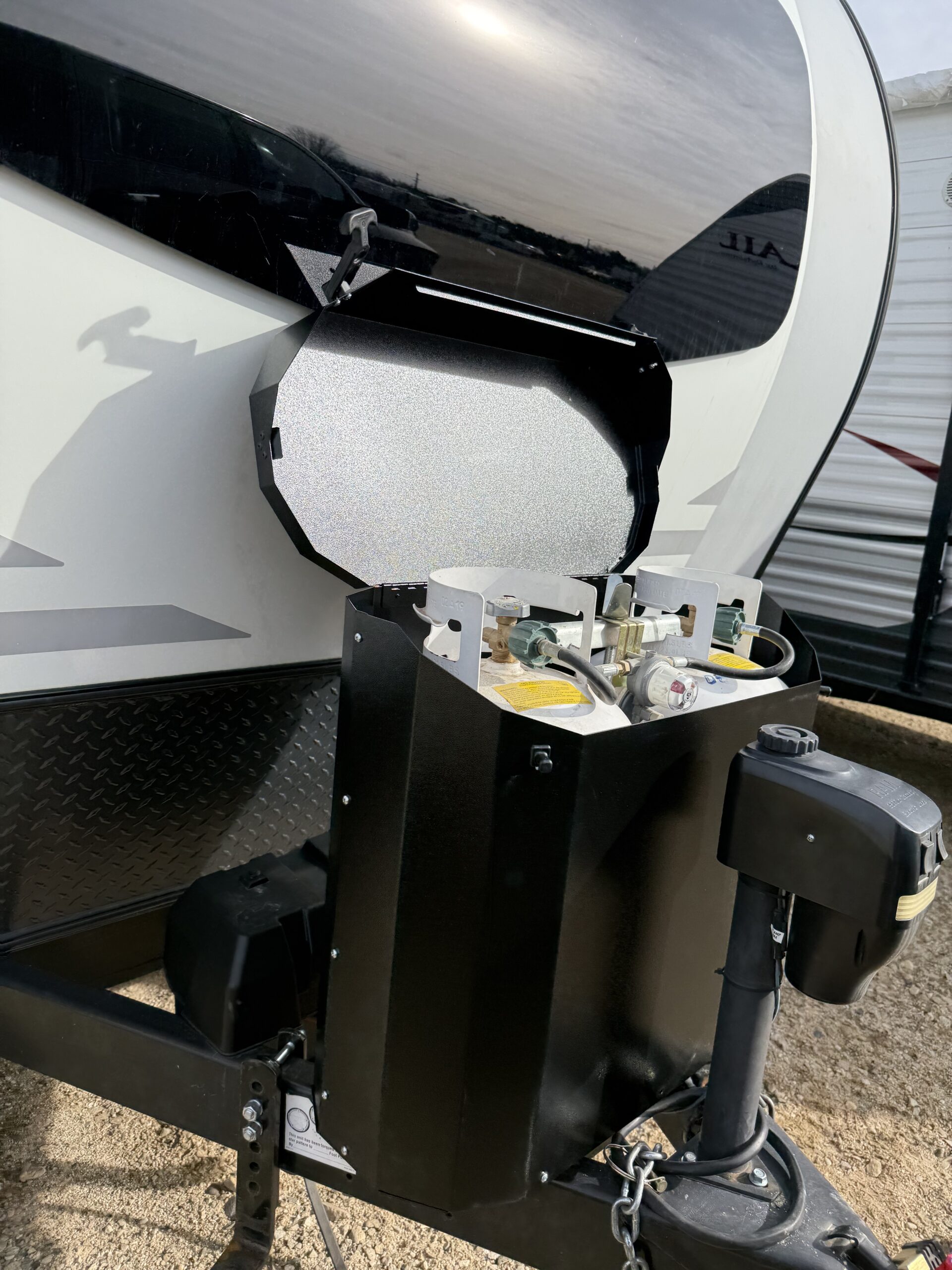 PREORDER - RV Propane Tank Cover - Image 2